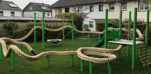 Specialist for rope play equipment and nets - Huck